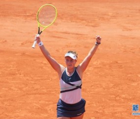  克雷吉茨科娃法网黑马一黑到底