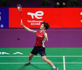  科达直落两盘轻取胜利，布宜诺斯艾利斯站折桂