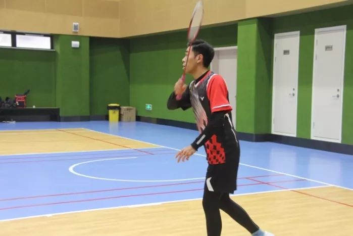  智能发球机器人亮相巡回赛，陪练效率提升三倍