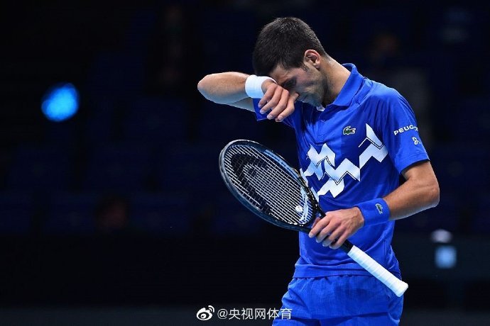  梅德韦杰夫强势登顶，ATP年终总决赛称王