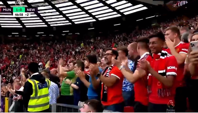  老将压哨三分绝杀，主场球迷陷入沸腾