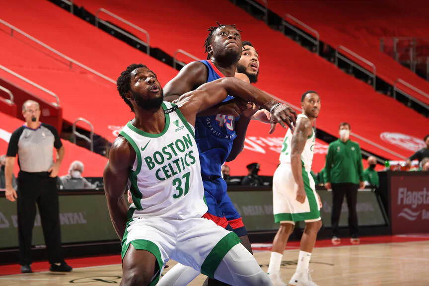  凯尔特人双探花合力击退热火